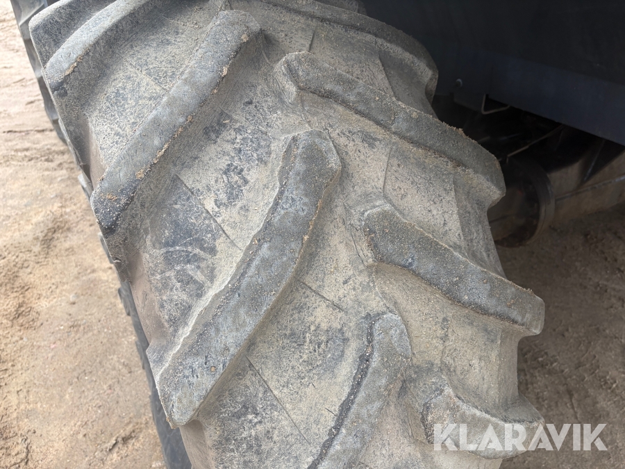 Exakthack Claas Jaguar 830 Speedstar med PU 300 HD och majsbord RU 450 xtra