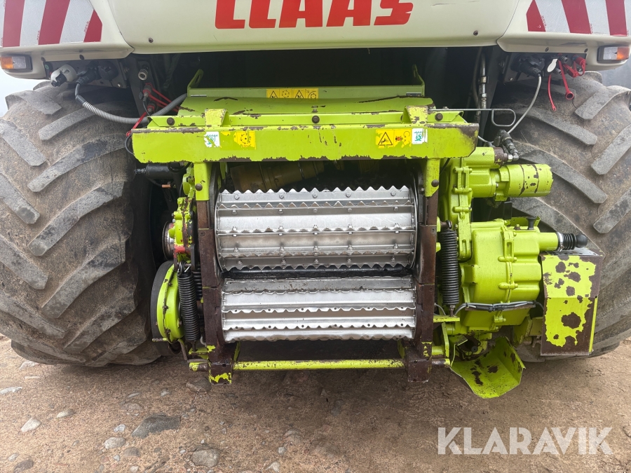 Exakthack Claas Jaguar 830 Speedstar med PU 300 HD och majsbord RU 450 xtra