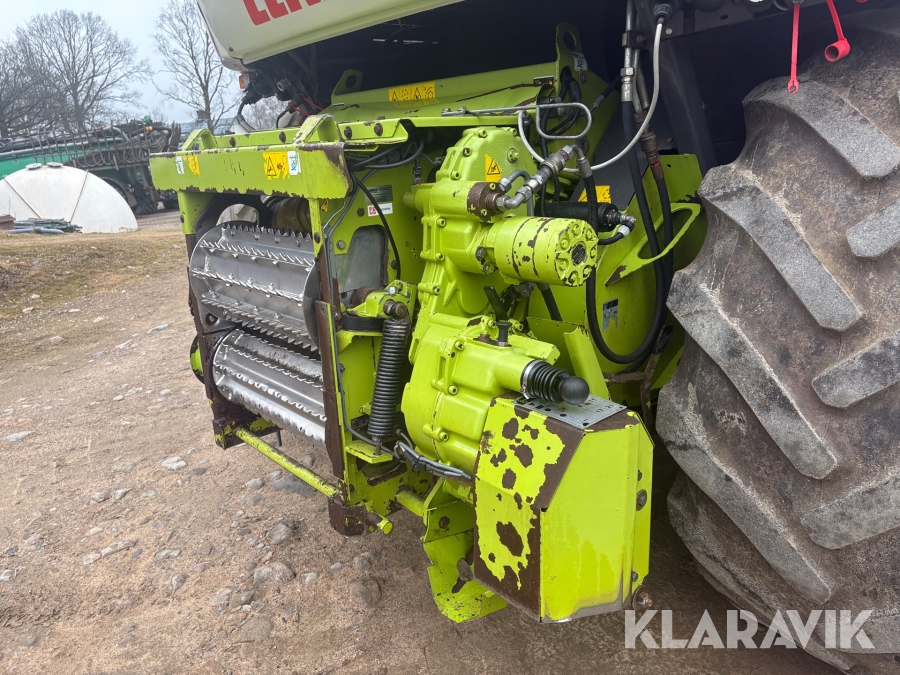 Exakthack Claas Jaguar 830 Speedstar med PU 300 HD och majsbord RU 450 xtra