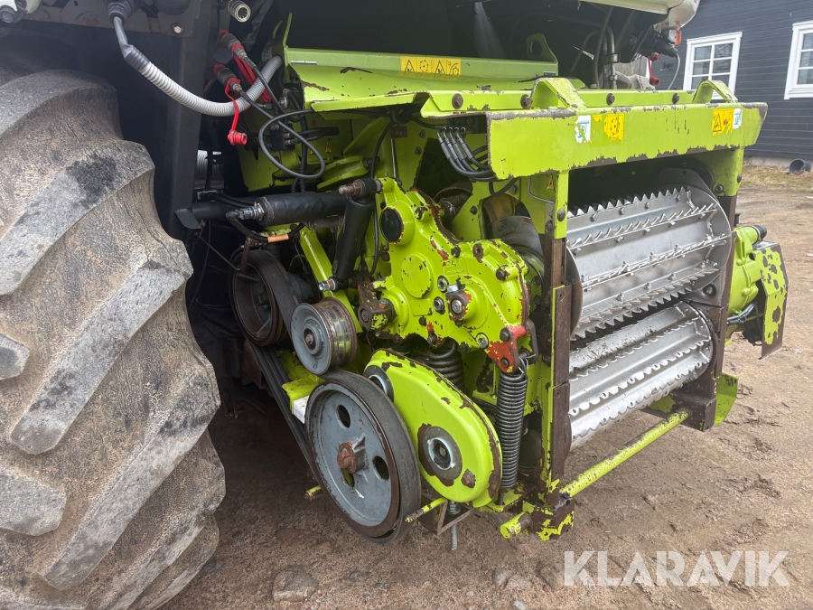 Exakthack Claas Jaguar 830 Speedstar med PU 300 HD och majsbord RU 450 xtra