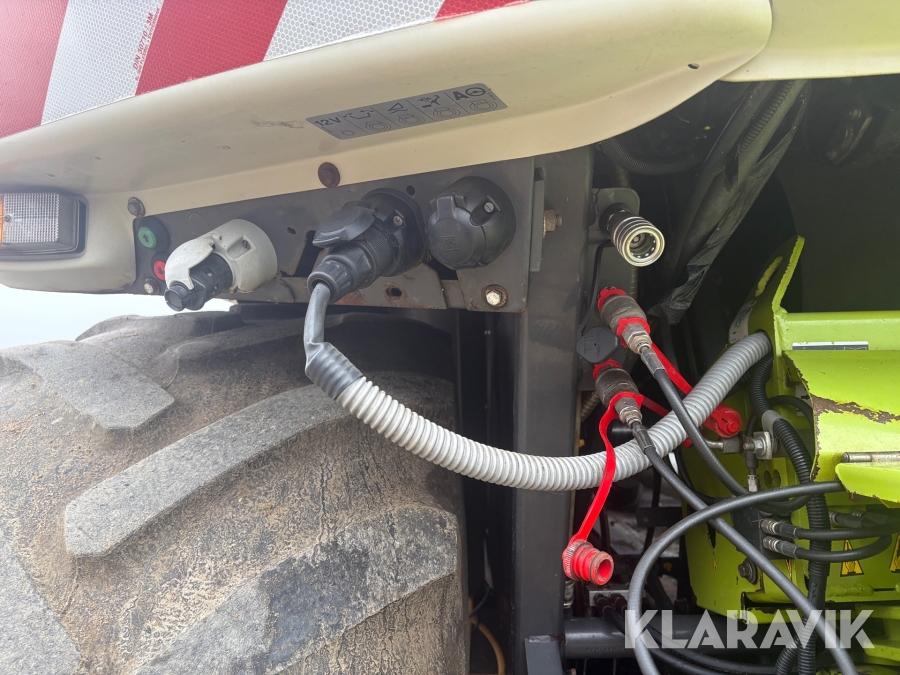 Exakthack Claas Jaguar 830 Speedstar med PU 300 HD och majsbord RU 450 xtra