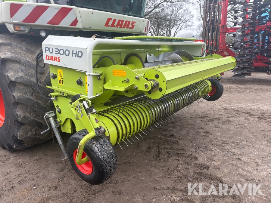 Exakthack Claas Jaguar 830 Speedstar med PU 300 HD och majsbord RU 450 xtra