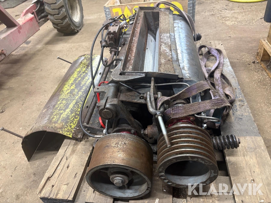 Exakthack Claas Jaguar 830 Speedstar med PU 300 HD och majsbord RU 450 xtra