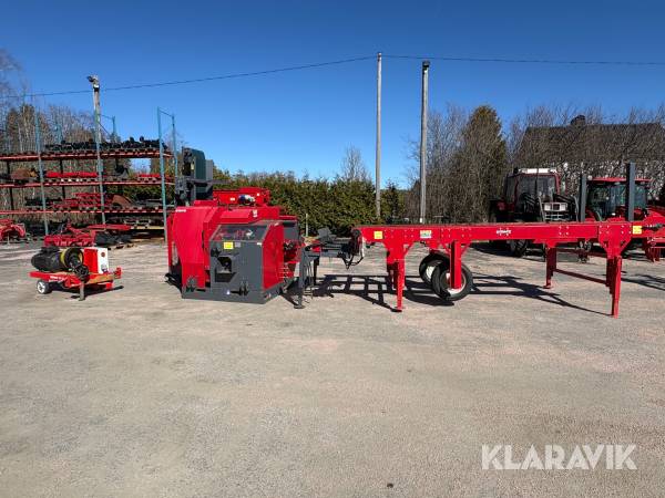 Vedmaskin Collino Adelux 800 med stockbord och aggregat