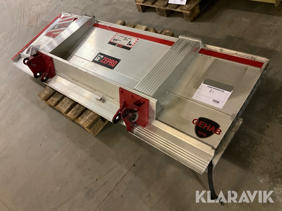 Vikbar brygga Zepro ZZ44486TL aluminium