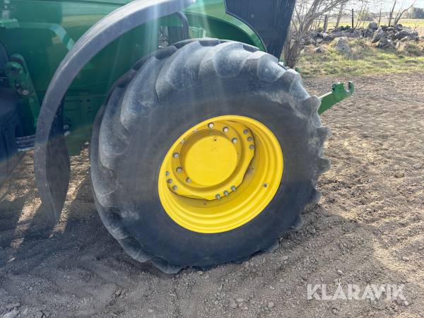 Däck på fälg Michelin 600/65R28