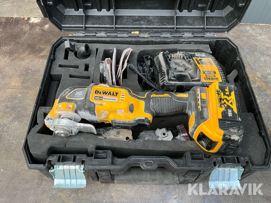 Multisåg Dewalt DCS355