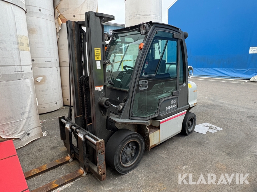 Motviktstruck Nissan 30