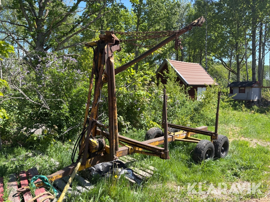 Skogsvagn Moheda med Star-kran