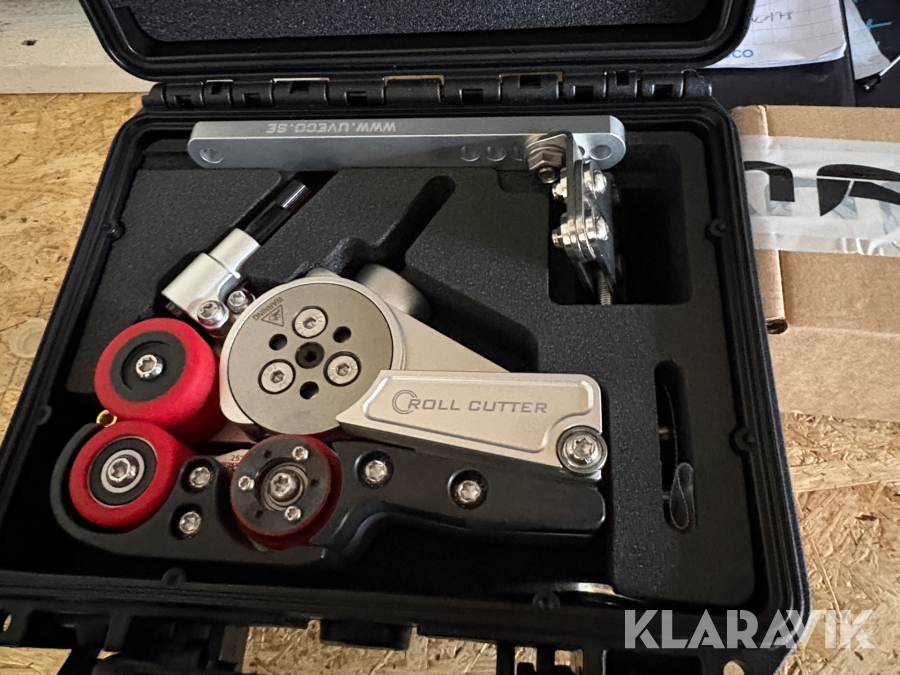 Rullsax Uveco RollCutter med bordsskena