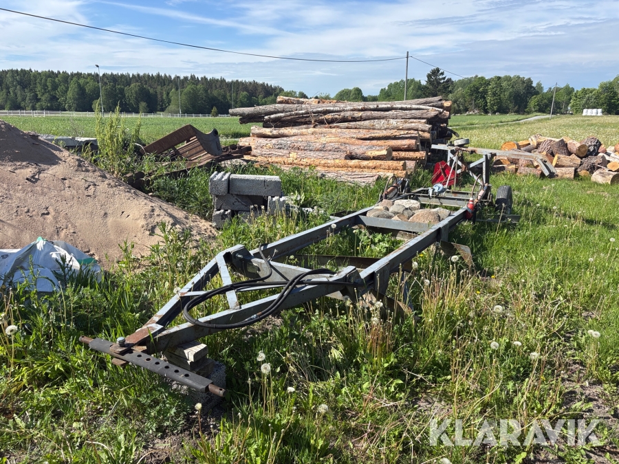 Vägsladd Helgsten's B4 delburen