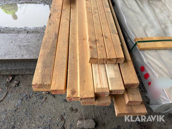 Parti med Reglar fas hörn Eskebo lärk och gran