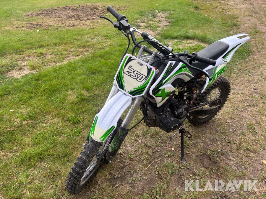 Cross X-Pro FX 250 cc