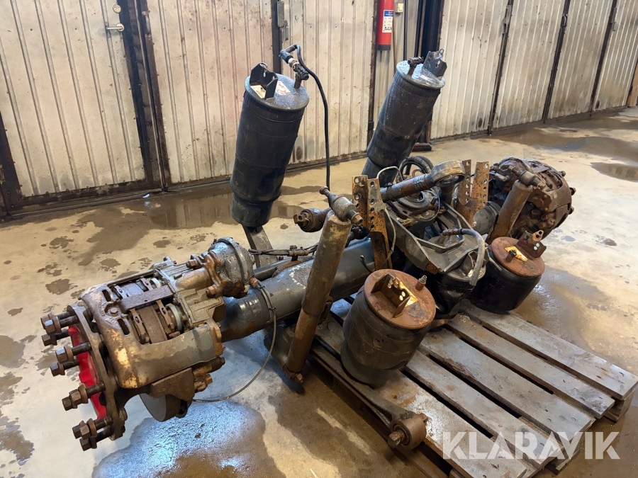 Komplett styraxel Volvo FH16 580 Tridem 4e axeln