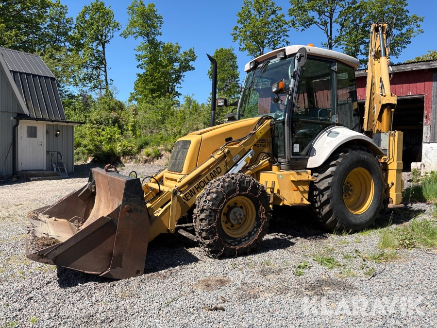 Traktorgrävare New Holland Ford NH95-4PS