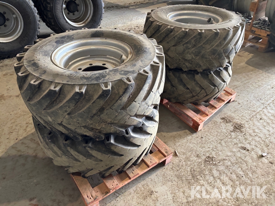 Entreprenadhjul L35B 405/70-20 - 4 st