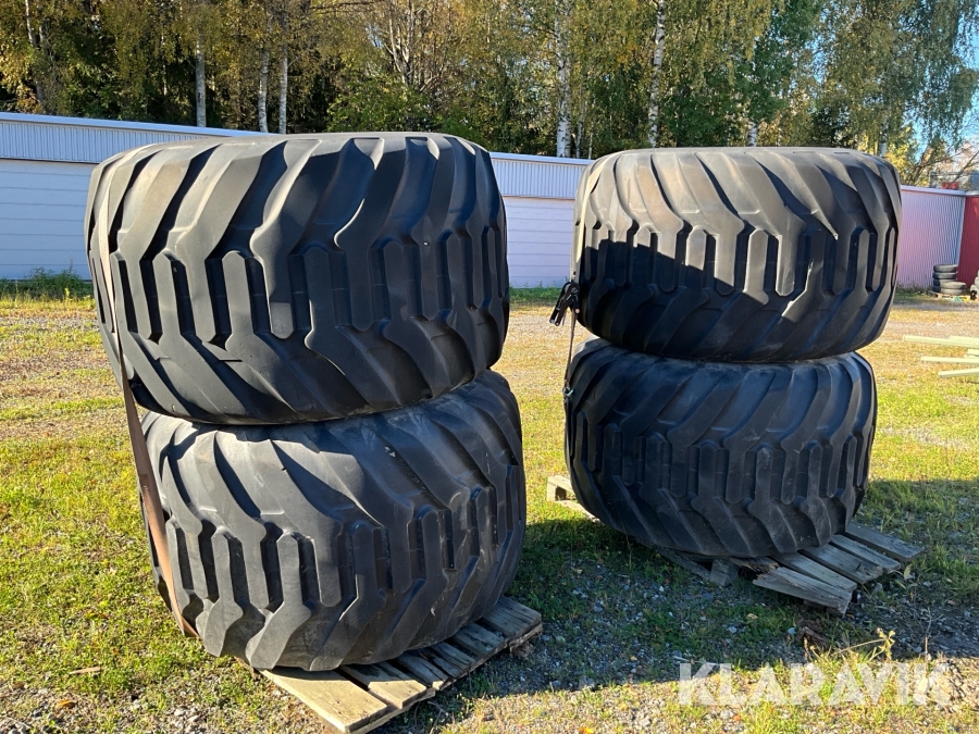 Entreprenaddäck Trelleborg Twin 423 4 st med fälg