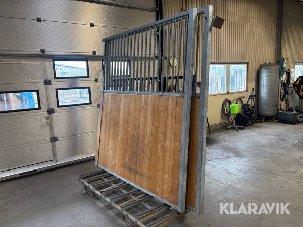 Stallväggar 2.0x2.20m - 2st