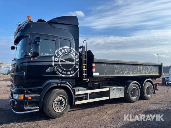 Lastväxlare Scania R560 6X2 med lastväxlarflak
