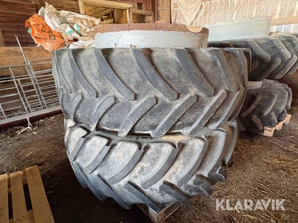 Dubbelmontage Michelin XM 108 540/65 R38 2st
