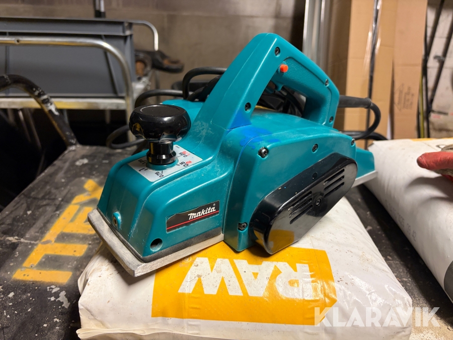 Elhyvel Makita 1911B