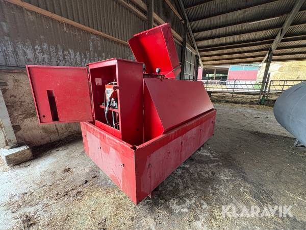 Farmartank Färmartanken invallning