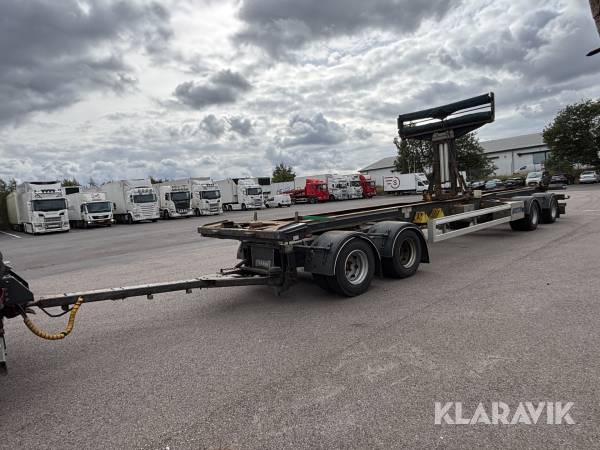 Lastväxlarsläp Närko D4YF51H11 utrustad med HyCover