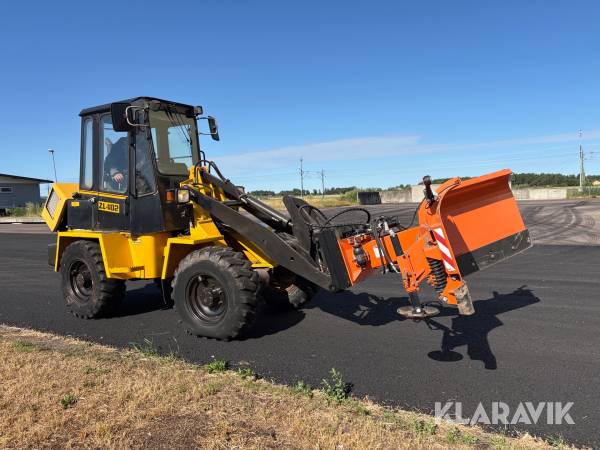 Hjullastare Zettelmeyer ZL 402 med snöblad