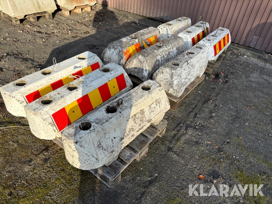 Betongsuggor - 9 st
