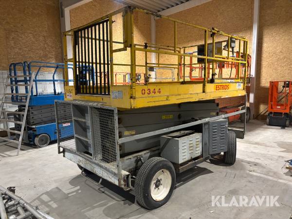 Saxlift Custers 33 EE