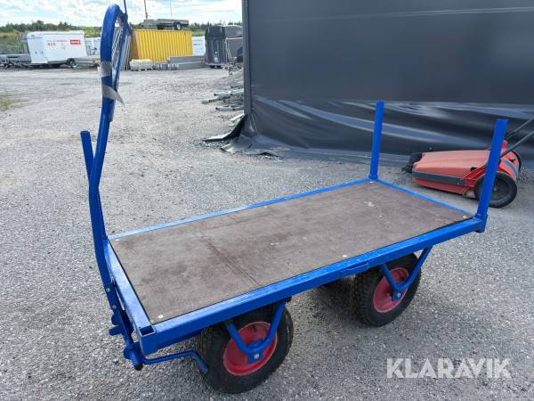 Gårdsvagn handdragen KM