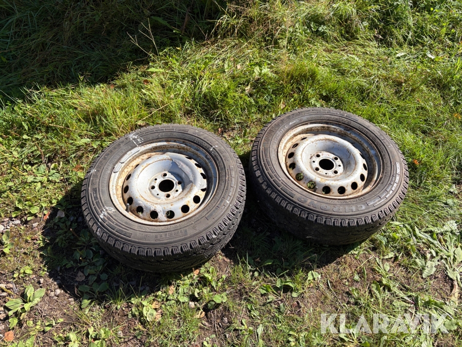 Dubbdäck 175/70R14C Pirelli Chrono 2st