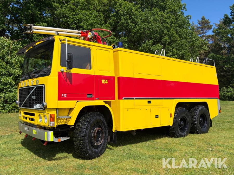 Brandbil / Flygplatsbrandbil Volvo F12 6x6