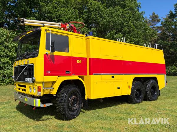 Brandbil / Flygplatsbrandbil Volvo F12 6x6