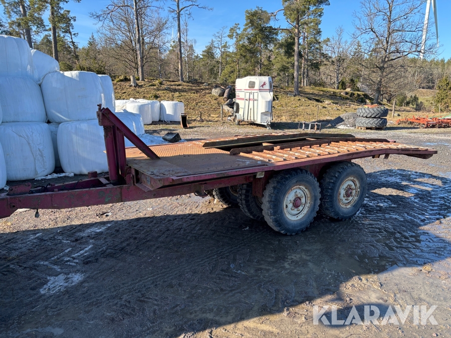 Maskintrailer med tipp