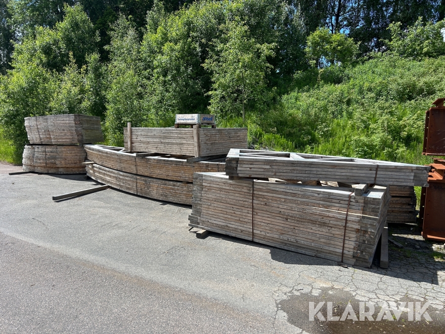 Betongform för portal / takstolar