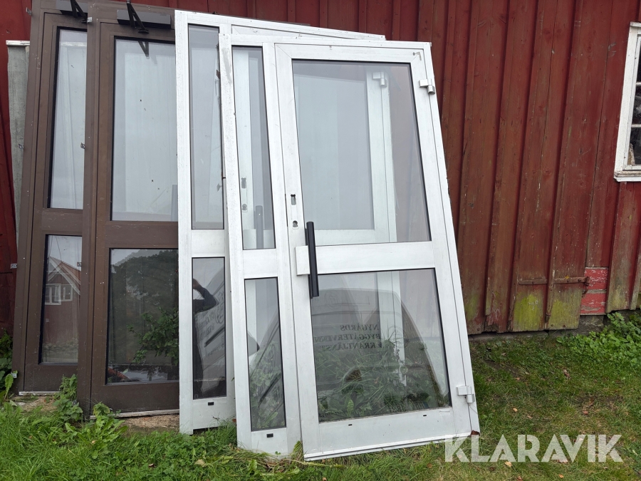 Glasad entrédörr 2 st