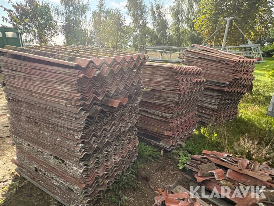 Takplattor cembrit ca 1800 m2