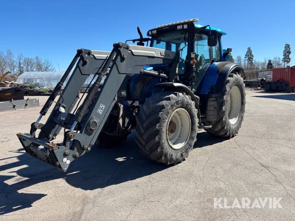 Traktor Valtra N142