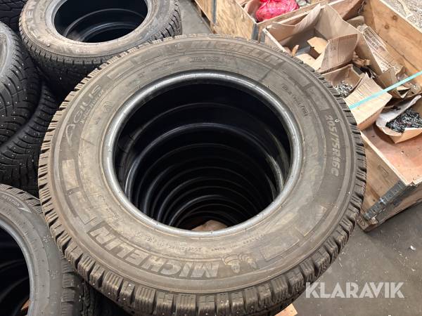 Dubbdäck Michelin Agilis 205/75 R16C, 6 st