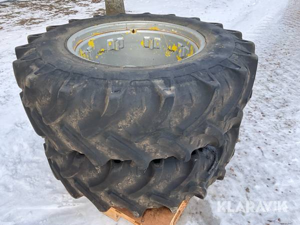 Dubbelmontage Kleber 16,9 R30 2st