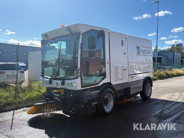 Sopmaskin Kärcher MC 130 4WD