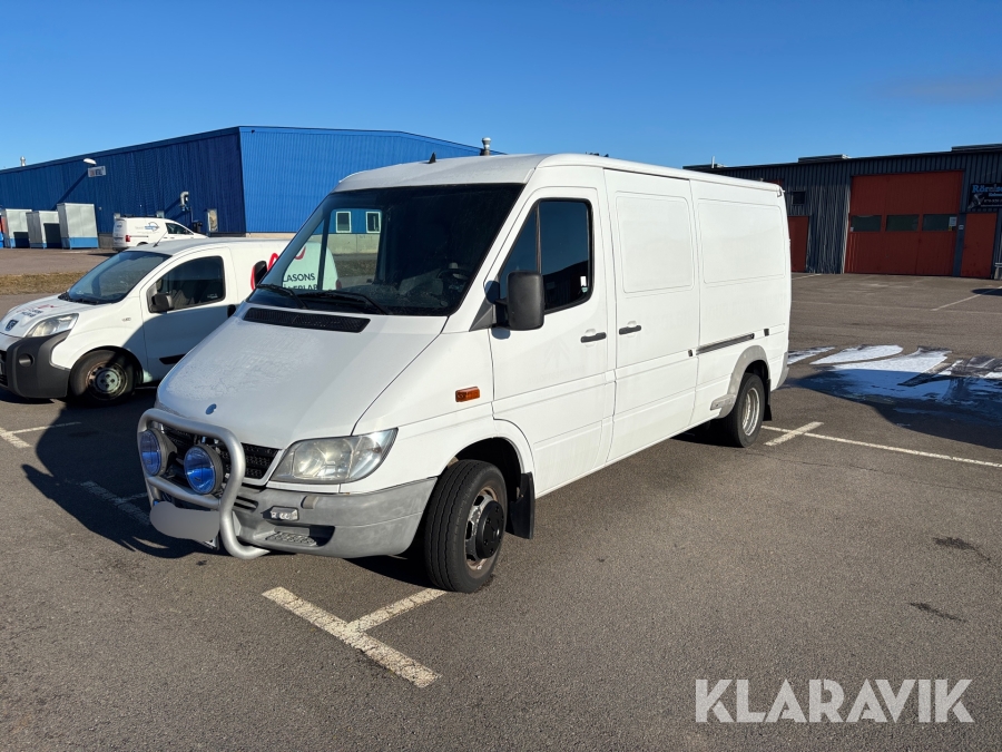 Skåpbil Mercedes-Benz 416 CD Sprinter med spolaggregat