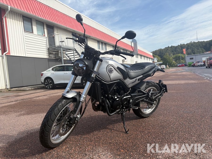 Motorcykel Benelli Trail 500 leoncino scrambler