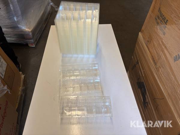 Plastlådor engångs ca 1000st