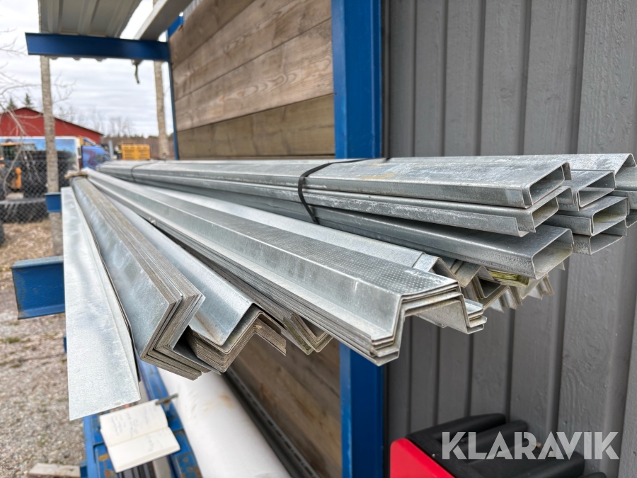 Stålprofiler blandat parti