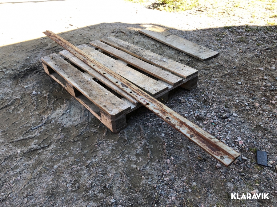 Slitstål till skopa  