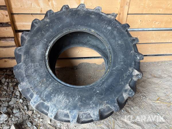 Traktordäck Michelin 540/65 R24