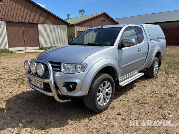 Pickup Mitsubishi L200 Club Cab 4x4 Business