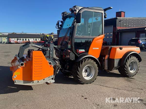 Redskapsbärare Holder C 65 SC med många redskap